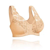 Front hooks, stretch-lace, super-lift, and posture correction – ALL IN ONE BRA!